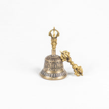 Load image into Gallery viewer, GHANTA (BELL) AND DORJI SET