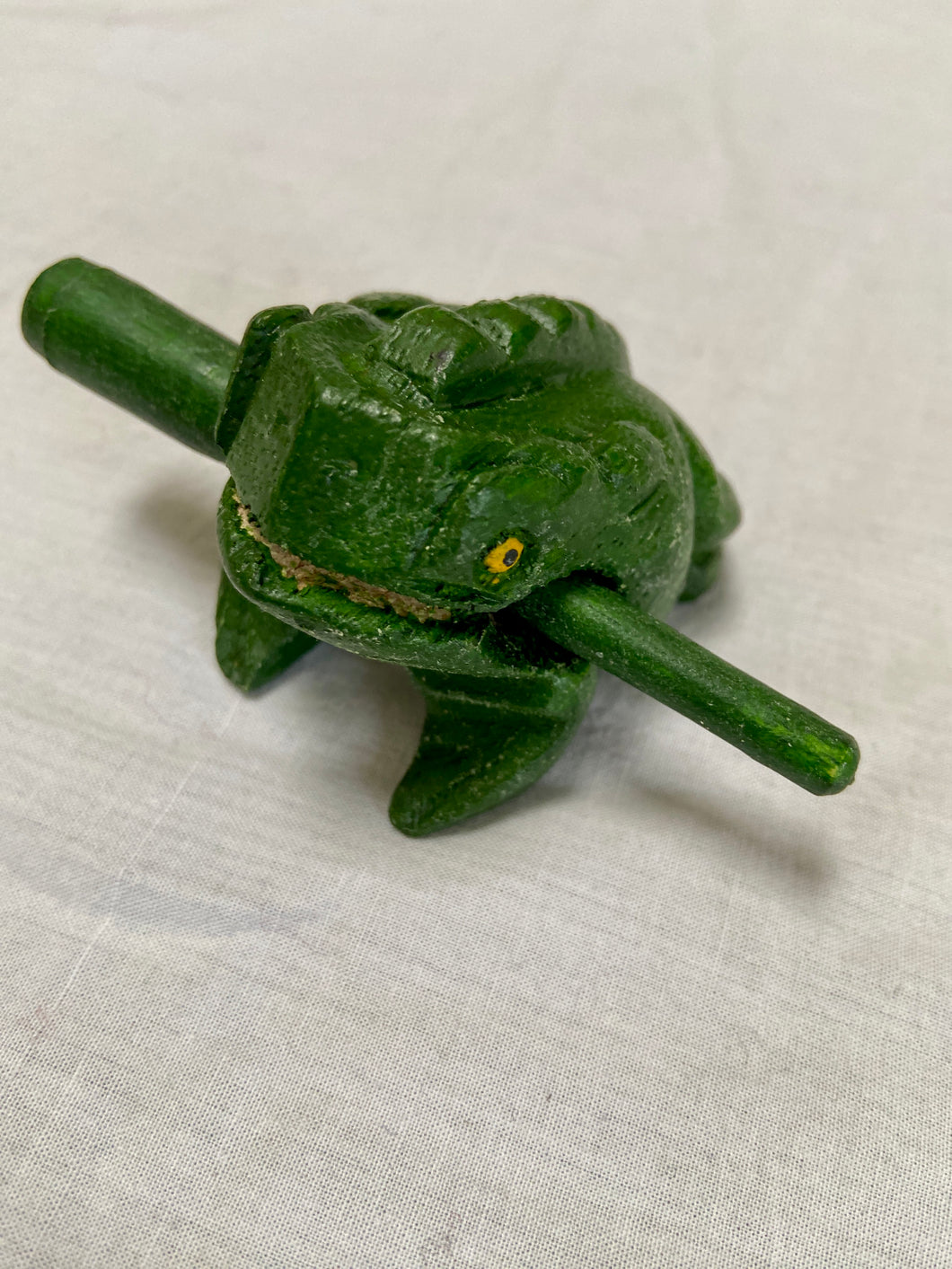Frog Guiro Rasp